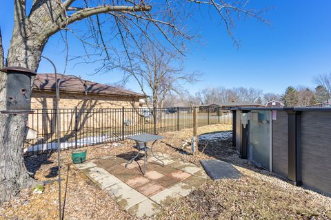 Tiny photo for 11608 197th Street, Mokena, IL 60448 (MLS # 12590893)