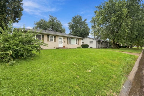 Tiny photo for 579 31ST Avenue, East Moline, IL 61244 (MLS # 12779140)