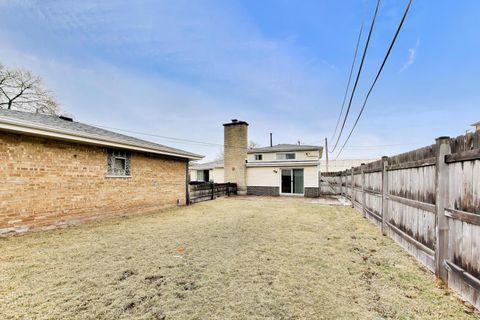 Tiny photo for 7944 W 82nd Street, Bridgeview, IL 60455 (MLS # 12589069)
