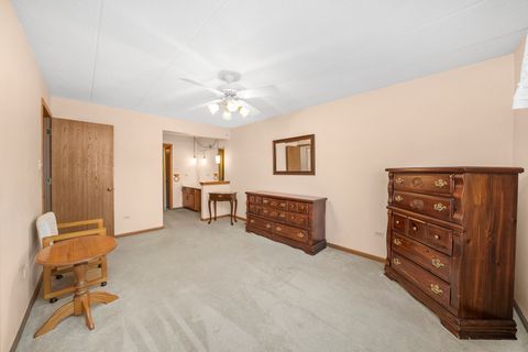 Tiny photo for 10512 Ridge Cove Drive #11C, Chicago Ridge, IL 60415 (MLS # 12451997)