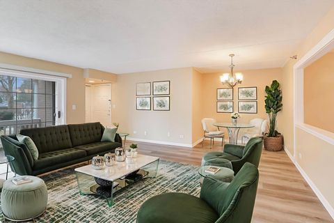 Tiny photo for 110 Day Street #101, Bloomingdale, IL 60108 (MLS # 12572440)