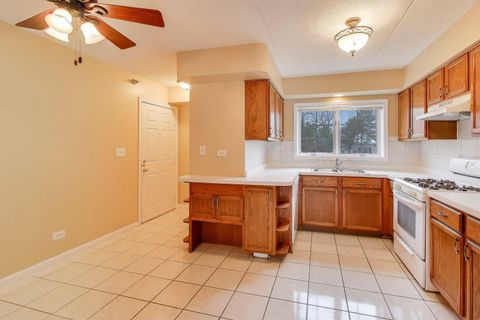 Tiny photo for 110 Day Street #101, Bloomingdale, IL 60108 (MLS # 12572440)