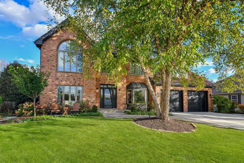 Photo of 24 Winners Cup Circle, Wheaton, IL 60189 (MLS # 12511273)