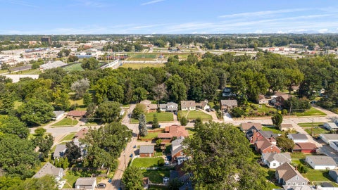 Tiny photo for 654 E 32nd Street, Davenport, IA 52803 (MLS # 12743396)