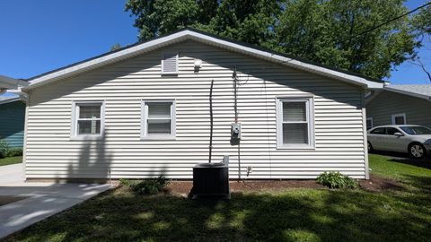 Tiny photo for 527 Sehring Street, Joliet, IL 60436 (MLS # 12683496)
