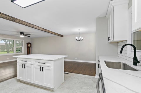 Tiny photo for 671 W Saint Aubin Drive, Addison, IL 60101 (MLS # 12769883)
