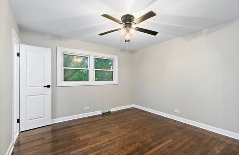 Tiny photo for 671 W Saint Aubin Drive, Addison, IL 60101 (MLS # 12769883)