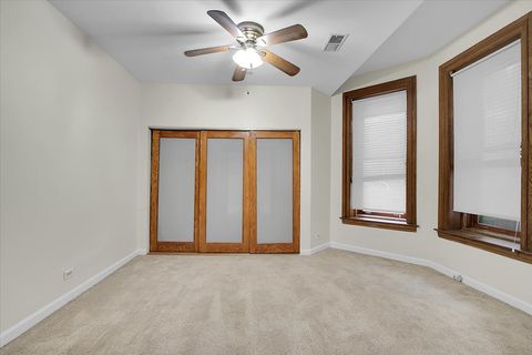 Tiny photo for 550 W Surf Street #115, Chicago, IL 60657 (MLS # 12483246)