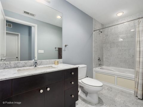 Tiny photo for 150 W Superior Street #801, Chicago, IL 60654 (MLS # 12570141)