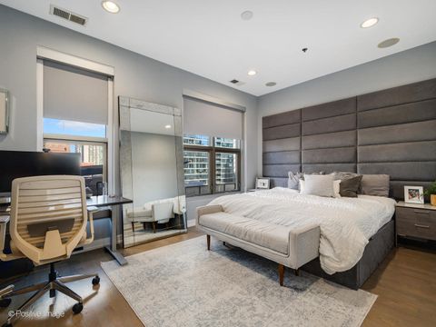 Tiny photo for 150 W Superior Street #801, Chicago, IL 60654 (MLS # 12570141)