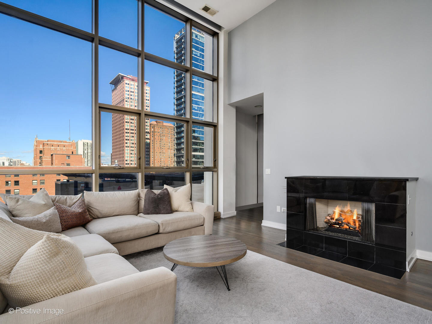 150 W Superior Street 801