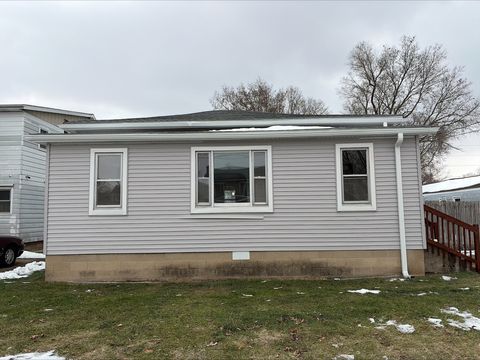 Photo of 1116 Chestnut Street, Ottawa, IL 61350 (MLS # 12567025)