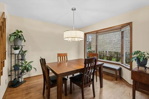 Tiny photo for 120 S Dee Road #2, Park Ridge, IL 60068 (MLS # 12581999)