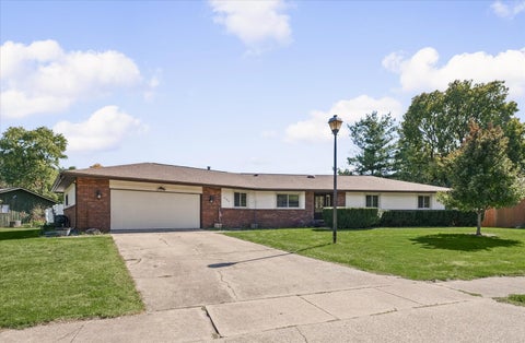 Tiny photo for 304 Carrie Avenue, Urbana, IL 61802 (MLS # 12781553)
