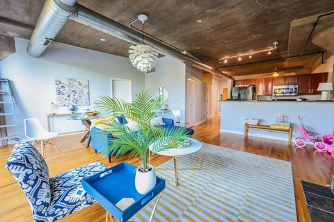 Tiny photo for 1033 W 14th Place #241, Chicago, IL 60608 (MLS # 12482448)