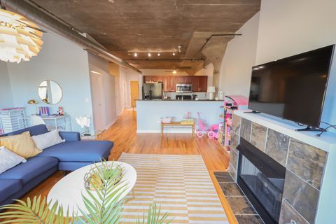 Tiny photo for 1033 W 14th Place #241, Chicago, IL 60608 (MLS # 12482448)