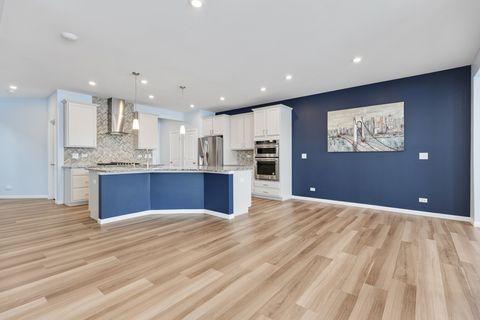 Tiny photo for 573 Watercress Drive, Aurora, IL 60504 (MLS # 12534833)