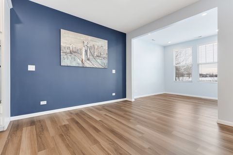 Tiny photo for 573 Watercress Drive, Aurora, IL 60504 (MLS # 12534833)