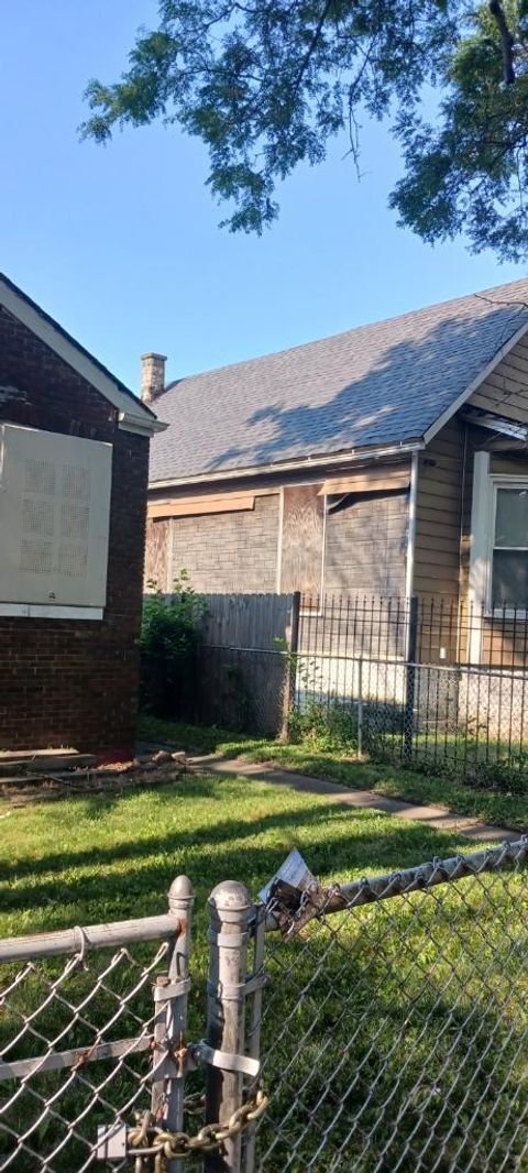 Tiny photo for 210 W 111th Street, Chicago, IL 60628 (MLS # 12558649)