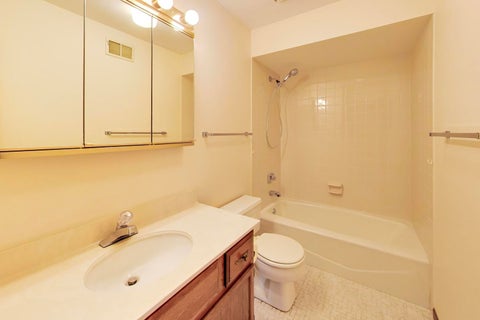 Tiny photo for 245 Windsor Lane #C, Willowbrook, IL 60527 (MLS # 12684712)