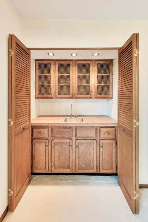 Tiny photo for 245 Windsor Lane #C, Willowbrook, IL 60527 (MLS # 12684712)