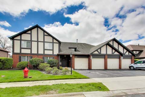 Tiny photo for 245 Windsor Lane #C, Willowbrook, IL 60527 (MLS # 12684712)