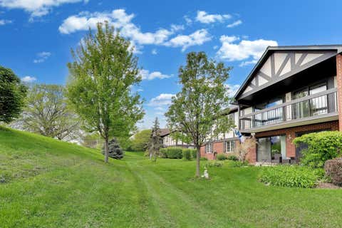 Tiny photo for 245 Windsor Lane #C, Willowbrook, IL 60527 (MLS # 12684712)
