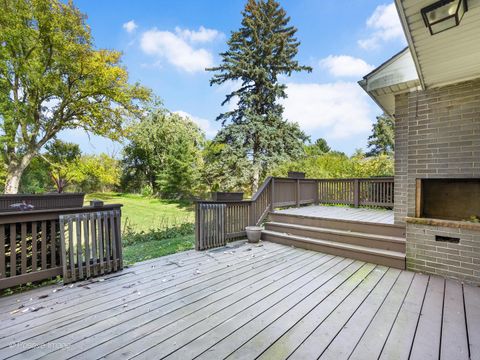 Tiny photo for 531 Bonnie Brae Road, Hinsdale, IL 60521 (MLS # 12530846)
