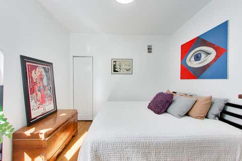 Tiny photo for 6160 N Winthrop Avenue #3S, Chicago, IL 60660 (MLS # 12702004)