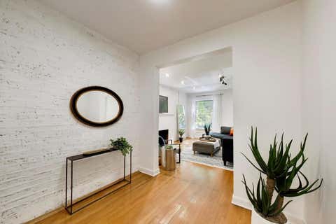 Tiny photo for 6160 N Winthrop Avenue #3S, Chicago, IL 60660 (MLS # 12702004)