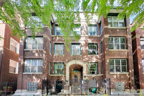 Photo of 6160 N Winthrop Avenue #3S, Chicago, IL 60660 (MLS # 12702004)