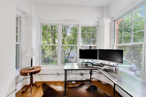 Tiny photo for 6160 N Winthrop Avenue #3S, Chicago, IL 60660 (MLS # 12702004)