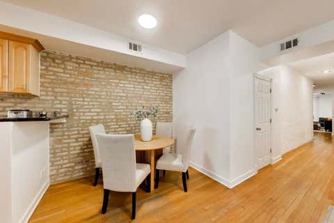 Tiny photo for 6160 N Winthrop Avenue #3S, Chicago, IL 60660 (MLS # 12702004)