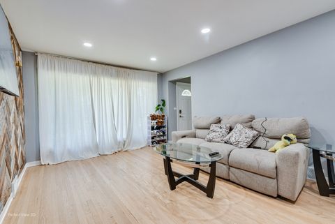 Tiny photo for 8152 N Ozark Avenue, Niles, IL 60714 (MLS # 12524969)