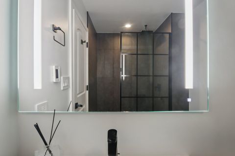 Tiny photo for 43 Oak Creek Court, Burr Ridge, IL 60527 (MLS # 12594531)