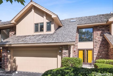 43 Oak Creek Court Burr Ridge IL 60527