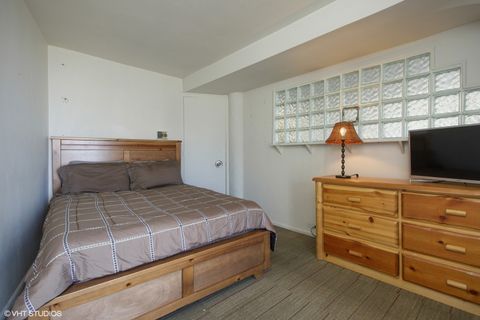 Tiny photo for 300 N State Street #3228, Chicago, IL 60654 (MLS # 12490810)