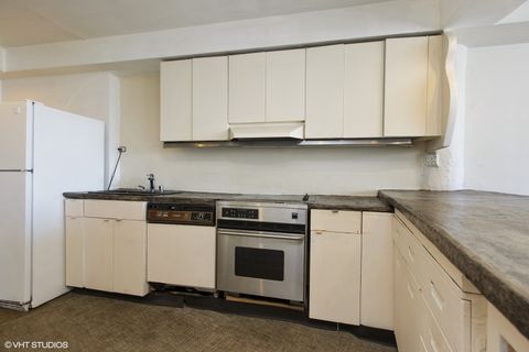 Tiny photo for 300 N State Street #3228, Chicago, IL 60654 (MLS # 12490810)