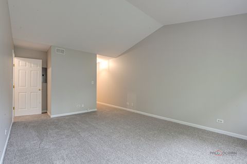 Tiny photo for 543 Grosse Pointe Circle, Vernon Hills, IL 60061 (MLS # 12559773)