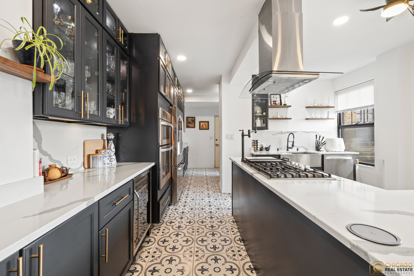 7321 S South Shore Drive 10A