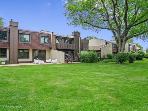 Tiny photo for 170 Cascade Drive, Indian Head Park, IL 60525 (MLS # 12653945)