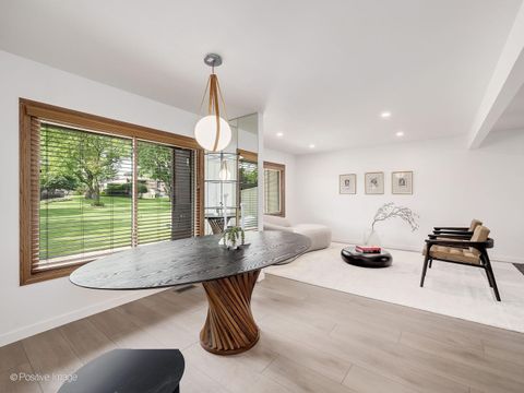 Tiny photo for 170 Cascade Drive, Indian Head Park, IL 60525 (MLS # 12653945)