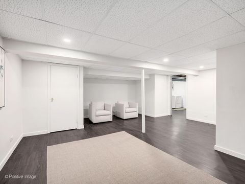 Tiny photo for 170 Cascade Drive, Indian Head Park, IL 60525 (MLS # 12653945)