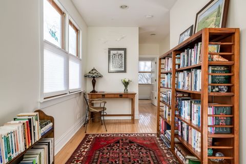 Tiny photo for 1032 Clinton Avenue, Oak Park, IL 60304 (MLS # 12575679)