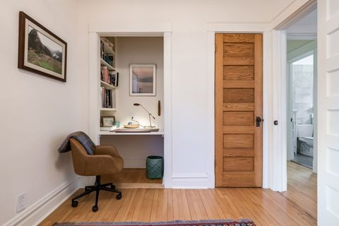 Tiny photo for 1032 Clinton Avenue, Oak Park, IL 60304 (MLS # 12575679)