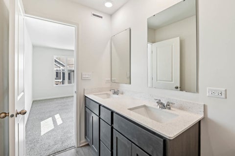Tiny photo for 17338 Galway Road, Tinley Park, IL 60477 (MLS # 12757455)