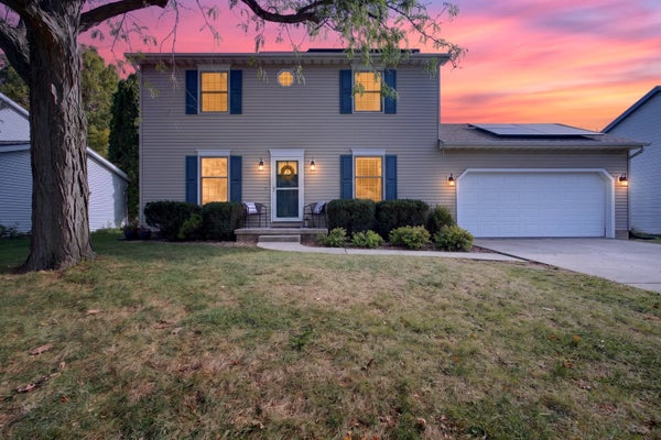 1211 CHALLIS DR, BLOOMINGTON, IL 61704 - Image ff9e4c009a2ffc903839d24a4e61c593/3108991512