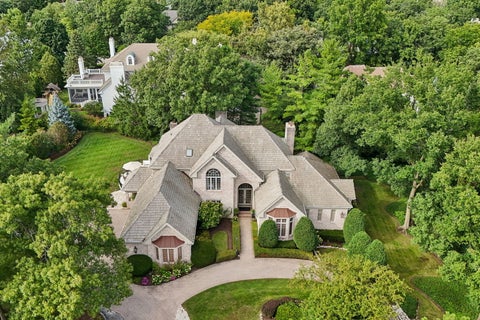 Photo of 23 Ambriance Drive, Burr Ridge, IL 60527 (MLS # 12767432)