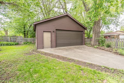 Tiny photo for 9932 S Maplewood Avenue, Chicago, IL 60655 (MLS # 12608234)