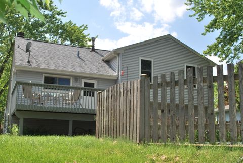 A home in Lindenhurst